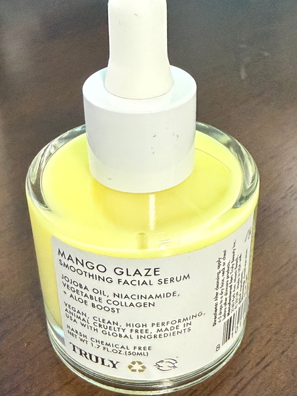 TRULY Mango Glaze Facial Serum - NEW